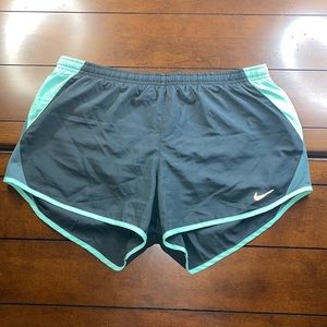 Nike Dri Fit Running Shorts M
